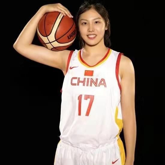 美女操av