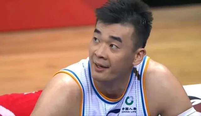 男生女生一起嗟嗟嗟很痛人
